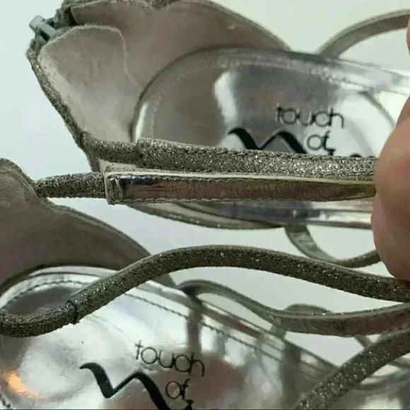 Touch of Nina heels Marsha1 8 38 silver metallic party bridesmaid holiday formal - Picture 11 of 14